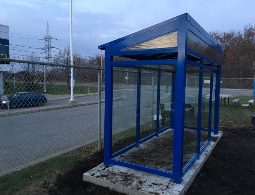 Smoking shelter with glass walls